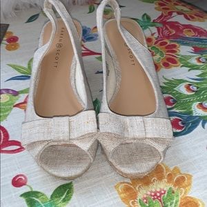 Karen Scott Neutral Sandal